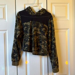 Guess camo hoodie